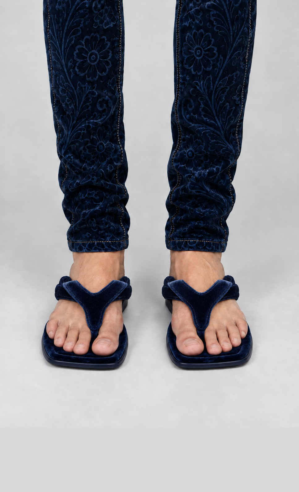 Y VELVET SANDAL